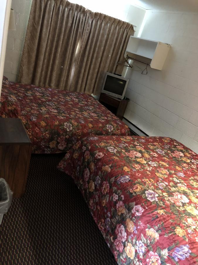 קדילאק Sun N Snow Hotel מראה חיצוני תמונה